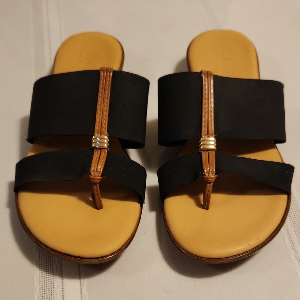 ITALIAN Shoemakers Womens Softy Wedge Sandal Comfort Casual  Black Stretch 7.5M